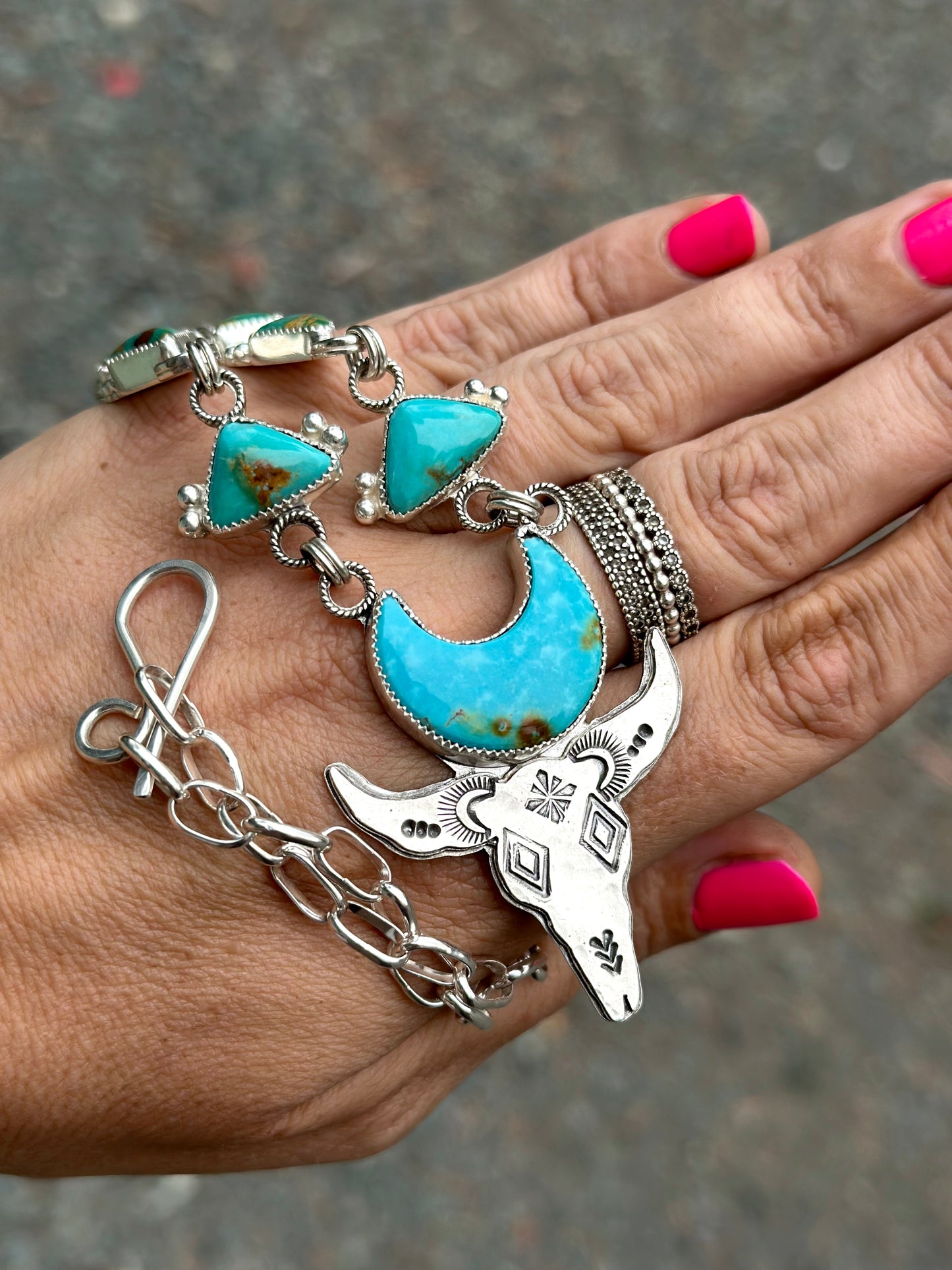 TURQUOISE COWSKULL NECKLACE